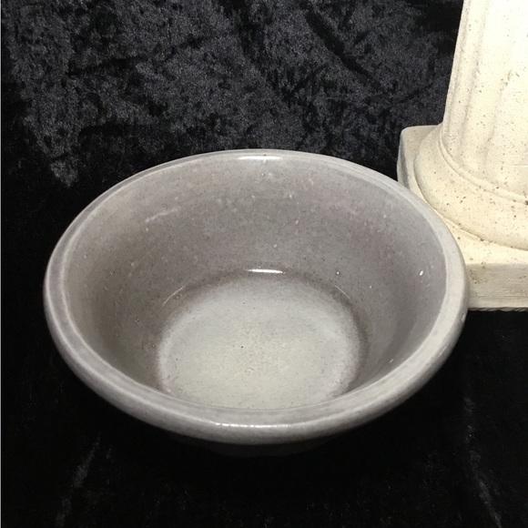 Signed Handmade Pottery Bowl 7 3/4” Diameter - Picture 5 of 5